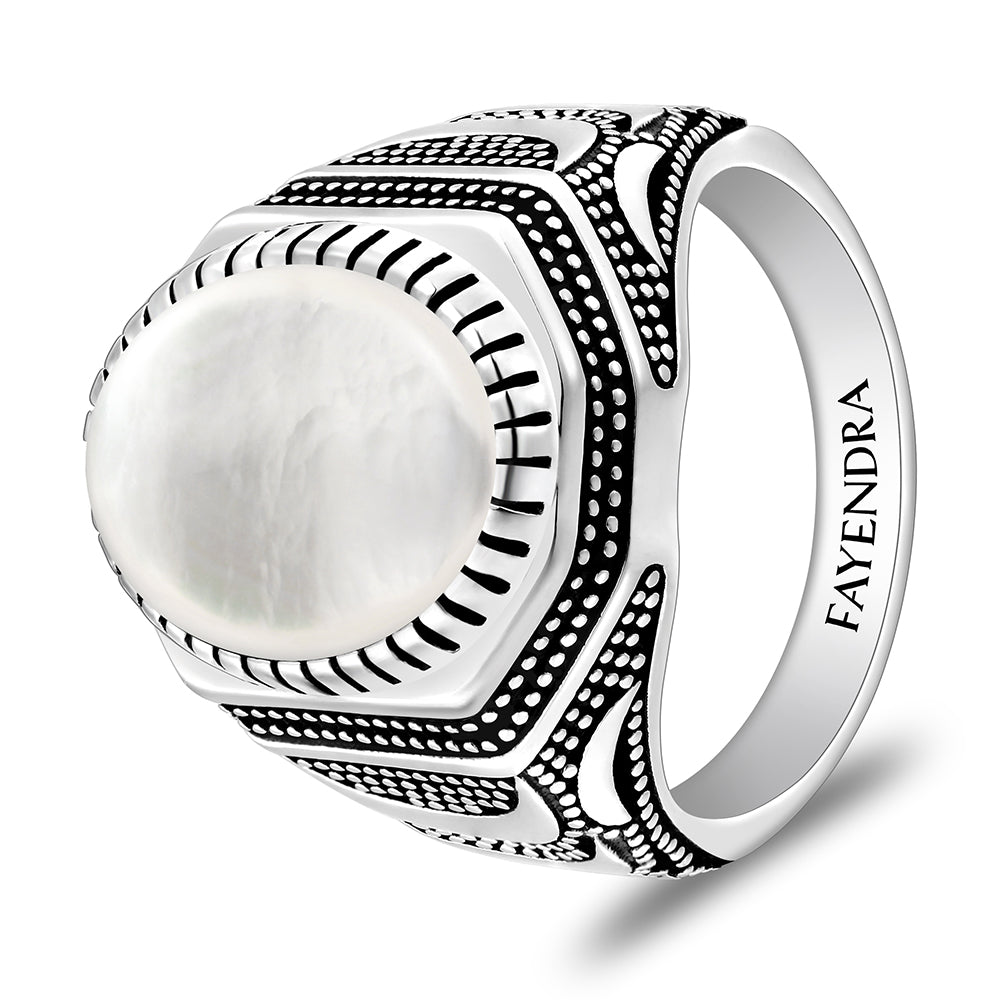 خاتم رجالي من الفضة الخالصة عيار 925 مطلي روديوم و اسود مرصع احجار صدف ابيض كابشون