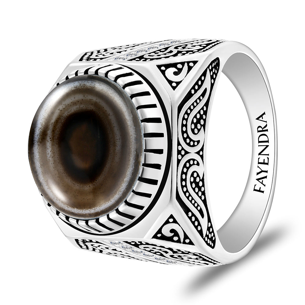 خاتم رجالي من الفضة الخالصة عيار 925 مطلي روديوم و اسود مرصع احجار عقيق سليماني كابشون و فص ابيض