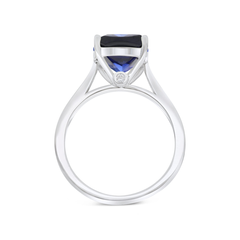 Sterling Silver 925 Ring Rhodium Plated Embedded With Sapphire Corundum And White Zircon