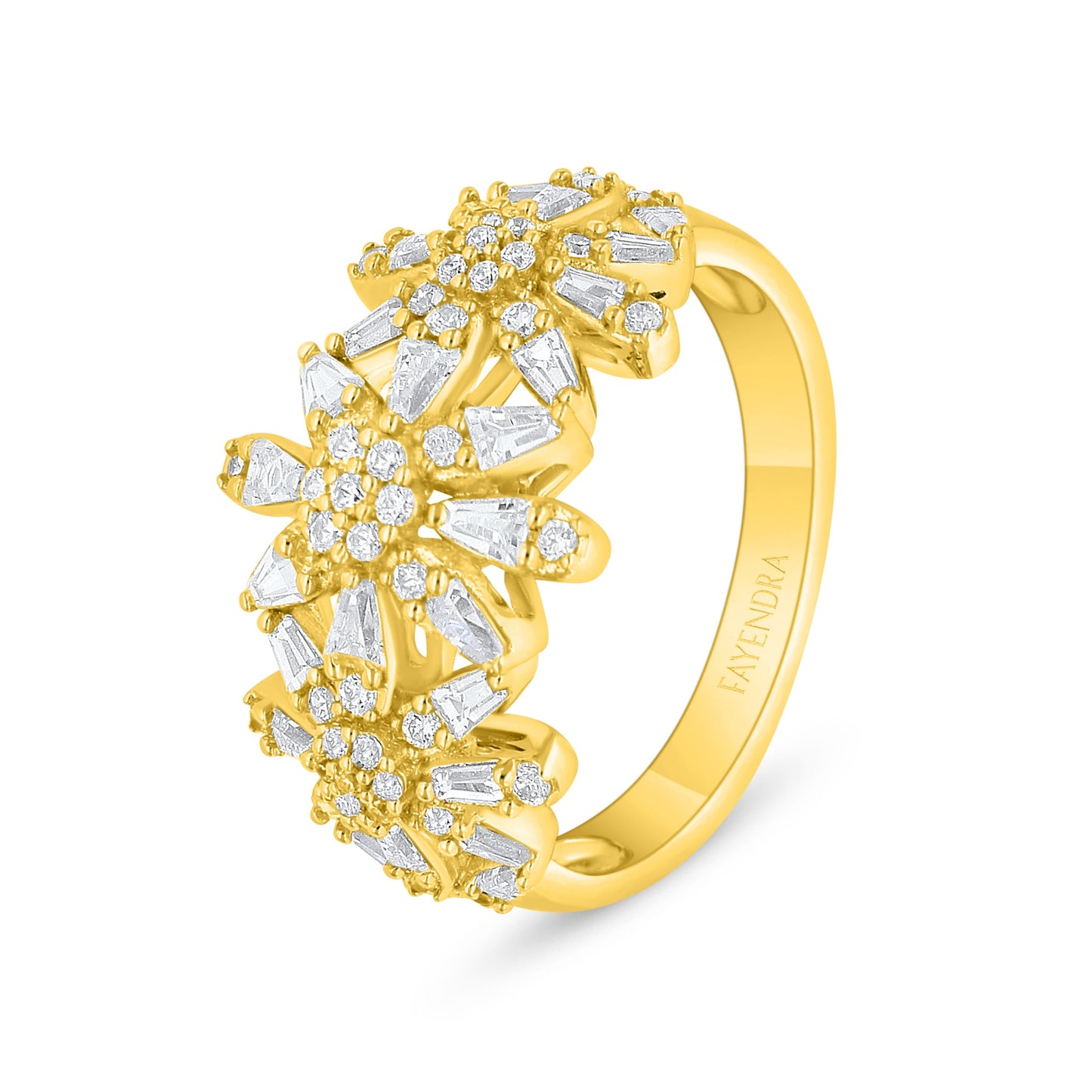 طقم فضة عيار 925 مطلي ذهبي مرصع فص ابيض