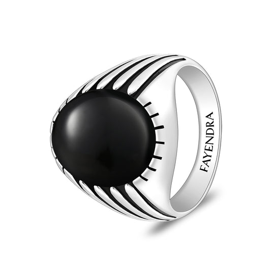 خاتم رجالي من الفضة الخالصة عيار 925 مطلي روديوم و اسود مرصع عقيق اسود طبيعي كابشون