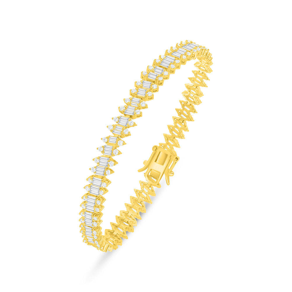 اسورة من الفضة الخالصة عيار 925 مطلية ذهبي مرصعة فص ابيض