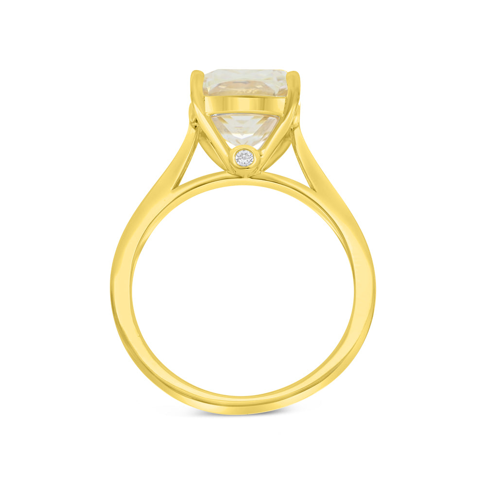 Sterling Silver 925 Ring Golden Plated Embedded With Yellow Diamond And White Zircon
