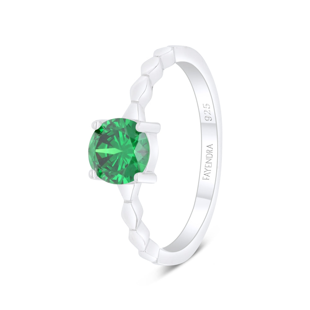 Sterling Silver 925 Ring Rhodium Plated Embedded With Emerald Zircon
