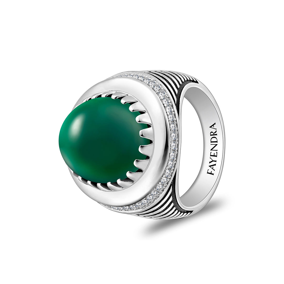 خاتم رجالي من الفضة الخالصة عيار 925 مطلي روديوم و اسود مرصع احجار عقيق جاد اخضر كابشون و فص ابيض