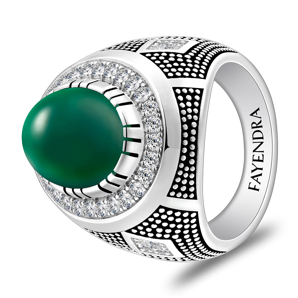 خاتم رجالي من الفضة الخالصة عيار 925 مطلي روديوم و اسود مرصع احجار عقيق جاد اخضر كابشون و فص ابيض