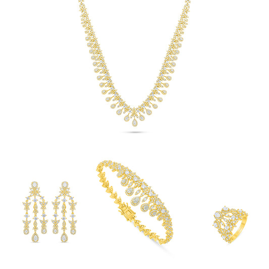 طقم من الفضة الخالصة عيار 925 مطلي ذهبي مرصع فص ابيض