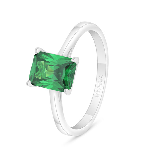 Sterling Silver 925 Ring Rhodium Plated Embedded With Emerald Zircon