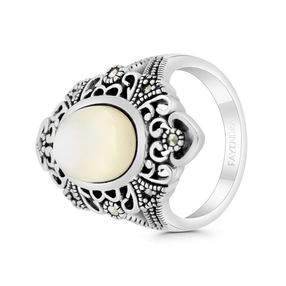 Sterling Silver 925 Ring Embedded With Natural White Shell And Marcasite Stones