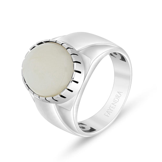 خاتم رجالي من الفضة الخالصة عيار 925 مطلي روديوم مرصع احجار صدف ابيض كابشون