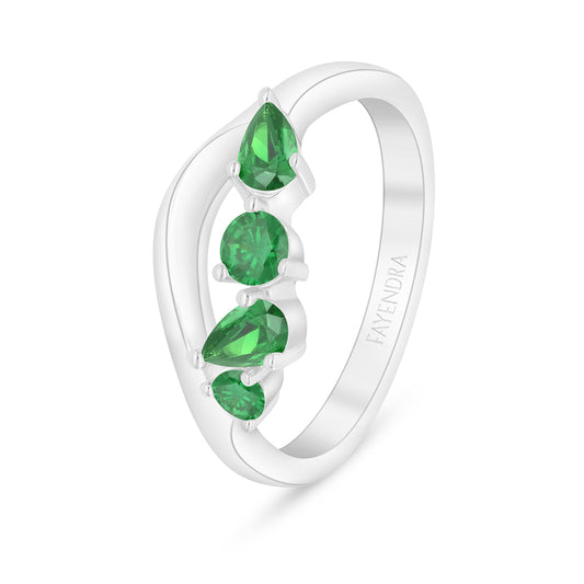 Sterling Silver 925 Ring Rhodium Plated Embedded With Emerald Zircon