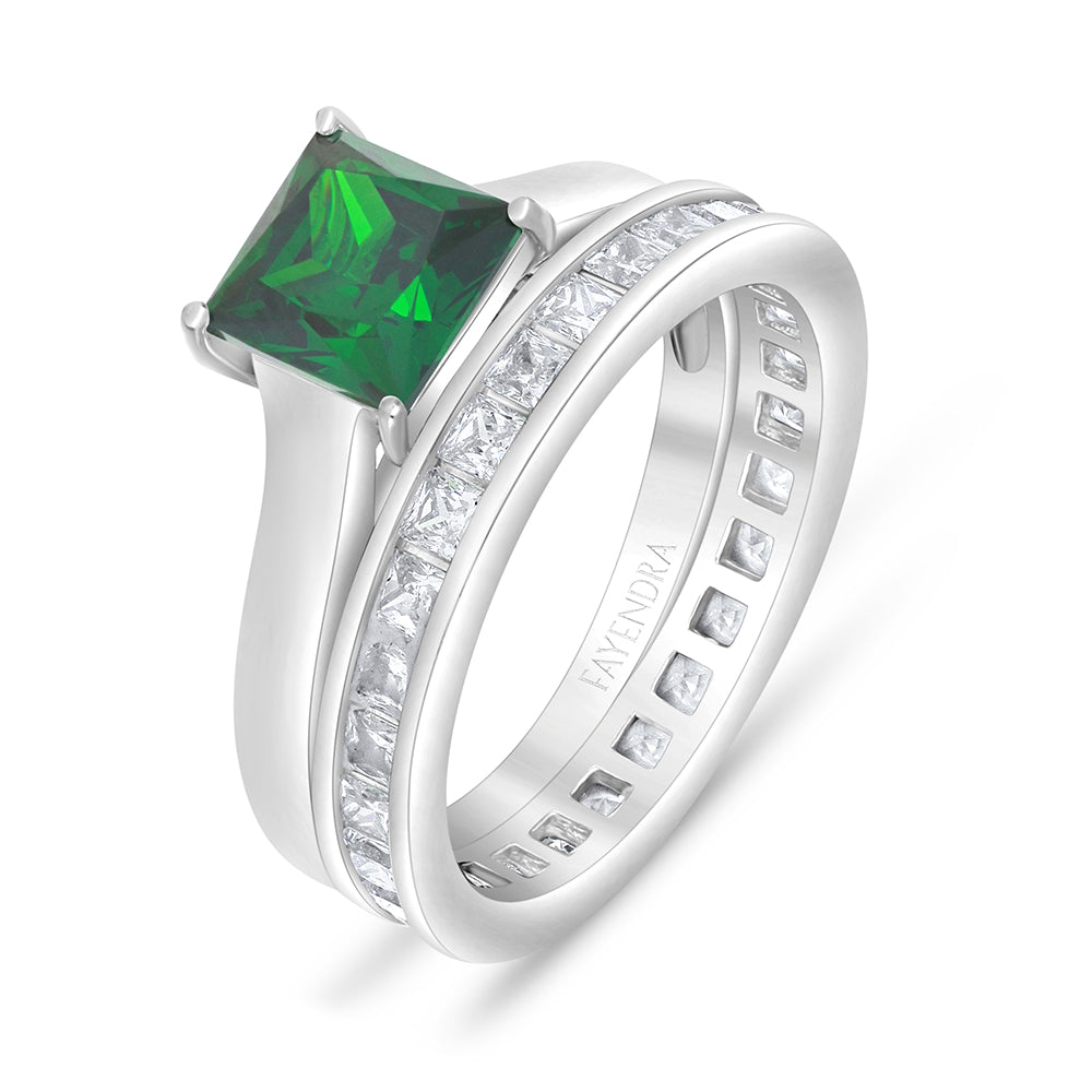Sterling Silver 925 Ring  Rhodium Plated Embedded With Emerald Zircon And White Zircon