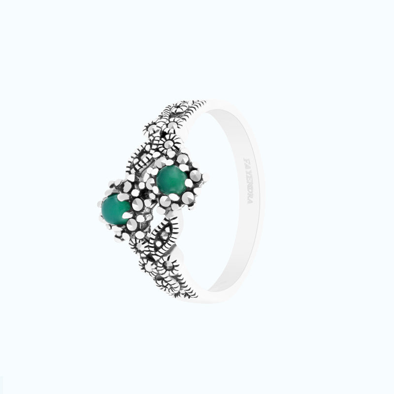 Sterling Silver 925 Ring Embedded With Natural Green Agate And Marcasite Stones