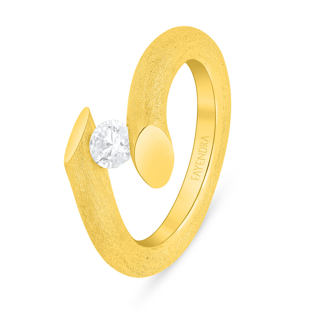 خاتم من الفضة الخالصة عيار 925 مطلي ذهبي مرصع فص ابيض