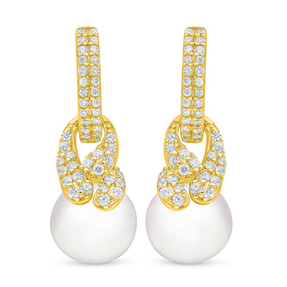 اقراط من الفضة الخالصة عيار 925 مطلية ذهبي مرصعة لولو ابيض طبيعي و فص ابيض