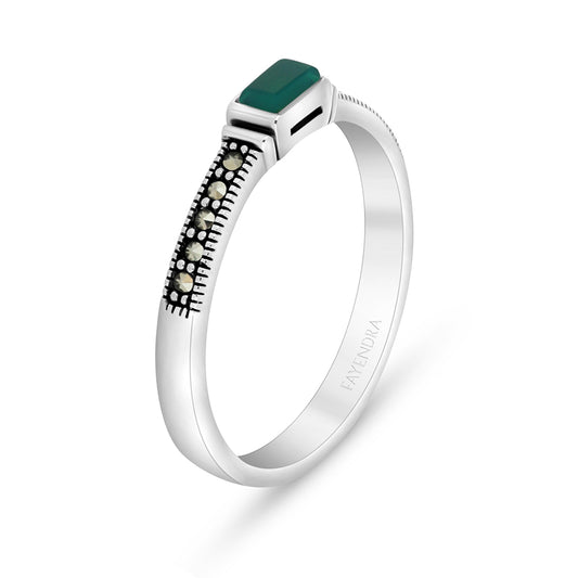 Sterling Silver 925 Ring Embedded With Natural Green Agate And Marcasite Stones