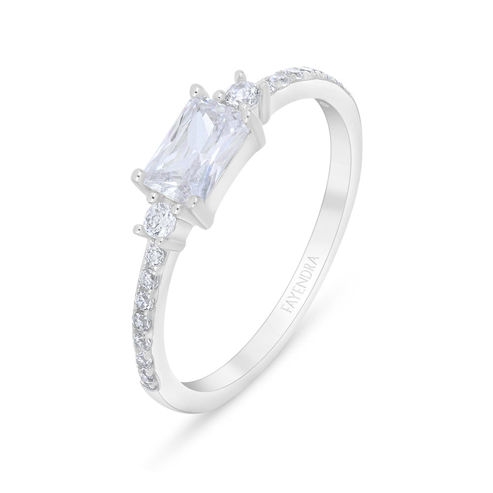 خاتم من الفضة الخالصة عيار 925 مطلي روديوم مرصع فص ابيض