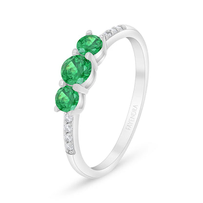 Sterling Silver 925 Ring Rhodium Plated Embedded With Emerald Zircon And White Zircon