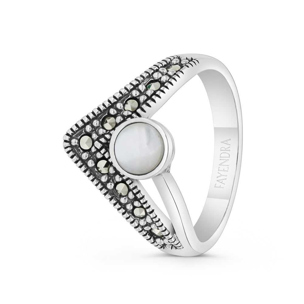 Sterling Silver 925 Ring Embedded With Natural White Shell And Marcasite Stones