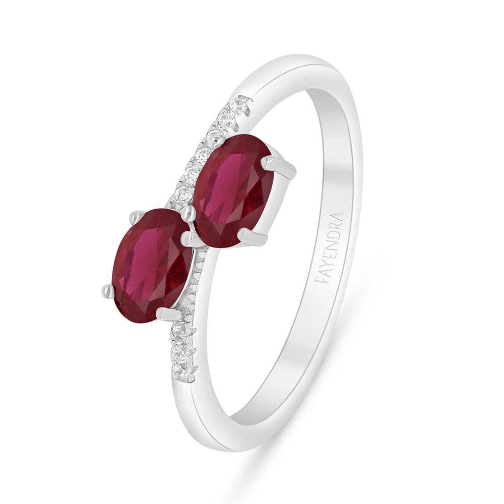 خاتم من الفضة الخالصة عيار 925 مطلي روديوم مرصع ياقوت كروندوم و فص ابيض