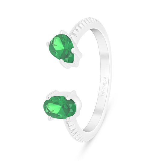 Sterling Silver 925 Ring Rhodium Plated Embedded With Emerald Zircon