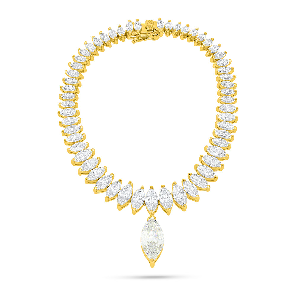Sterling Silver 925 SET Golden Plated Embedded With Yellow Diamond And White Zircon