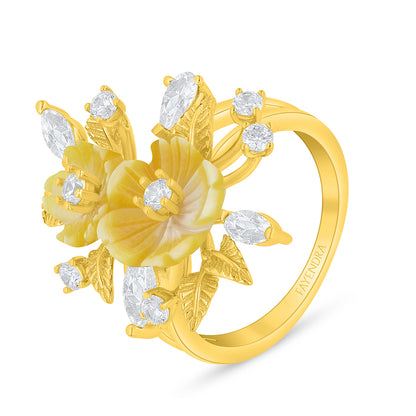 Sterling Silver 925 Ring Golden Plated Embedded With Yellow Shell And Diamond Zircon