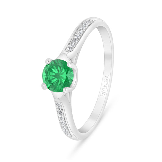 Sterling Silver 925 Ring Rhodium Plated Embedded With Emerald Zircon And White Zircon