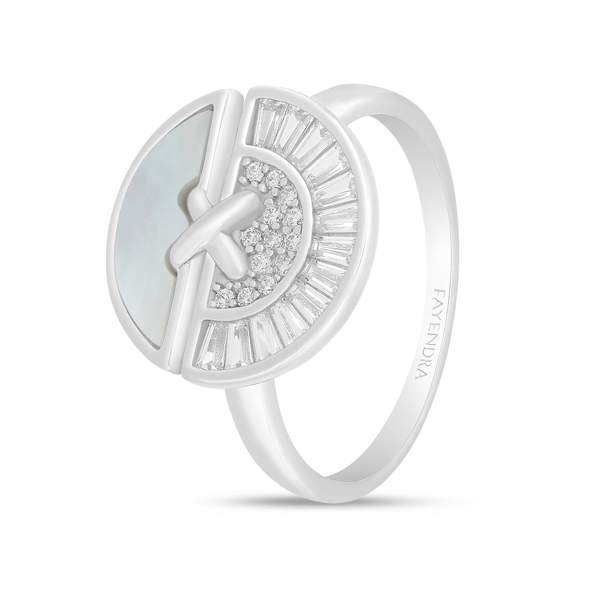 خاتم من الفضة الخالصة عيار 925 مطلي روديوم مرصع صدف ابيض و فص ابيض