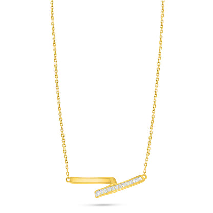 عقد من الفضة الخالصة عيار 925 مطلي ذهبي مرصع فص ابيض