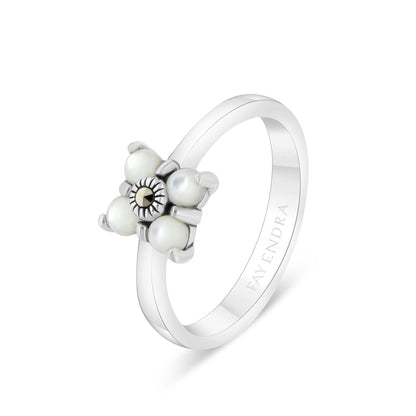 Sterling Silver 925 Ring Embedded With Natural White Shell And Marcasite Stones