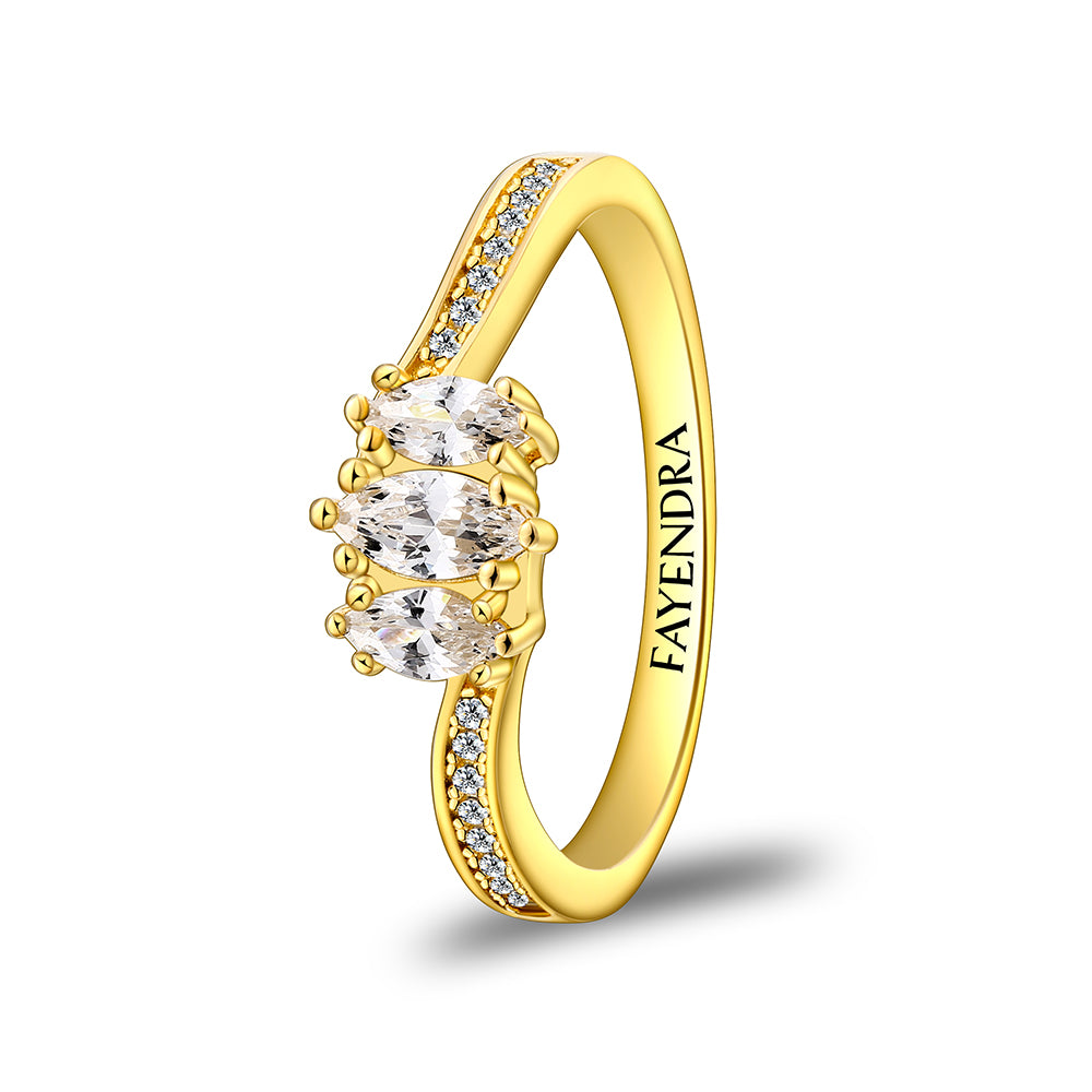 طقم من الفضة الخالصة عيار 925 مطلي ذهبي مرصع فص ابيض