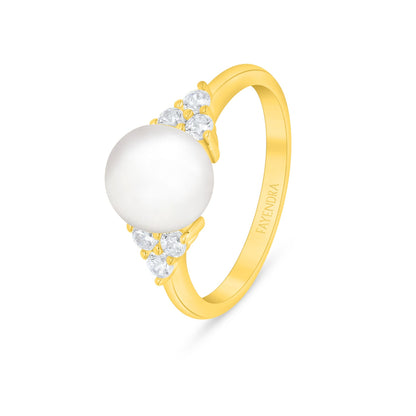 خاتم من الفضة الخالصة عيار 925 مطلي ذهبي مرصع لولو ابيض طبيعي و فص ابيض