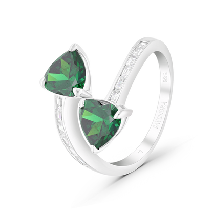 Sterling Silver 925 Ring Rhodium Plated Embedded With Emerald