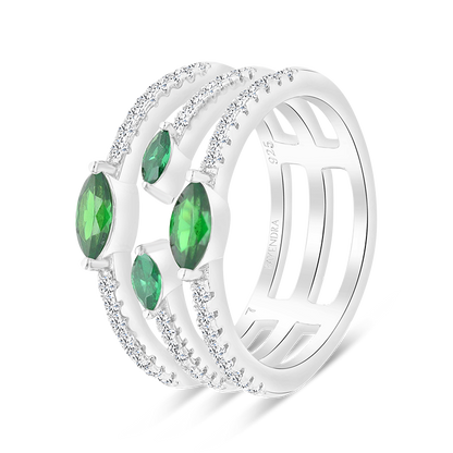 Sterling Silver 925 Ring Rhodium Plated Embedded With Emerald