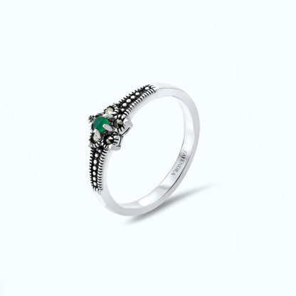 Sterling Silver 925 Ring Embedded With Natural Green Agate And Marcasite Stones