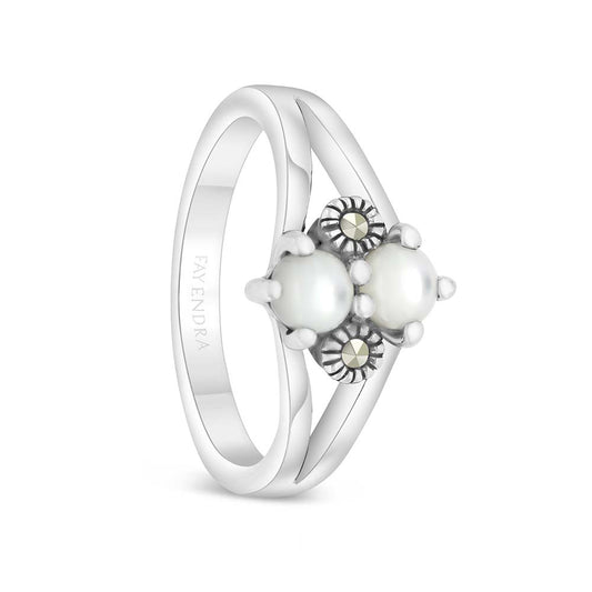 Sterling Silver 925 Ring Embedded With Natural White Shell And Marcasite Stones