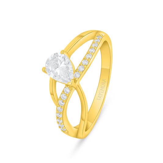 Sterling Silver 925 Ring Golden Plated  Embedded With Yellow Diamond And White Zircon