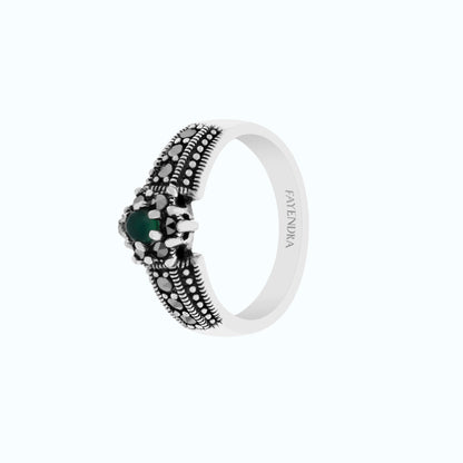 Sterling Silver 925 Ring Embedded With Natural Green Agate And Marcasite Stones