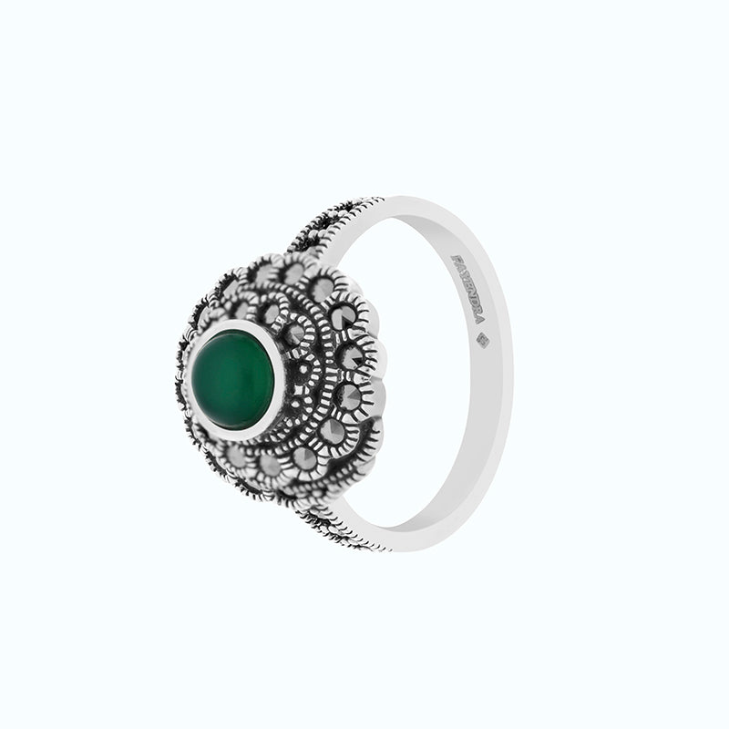 Sterling Silver 925 Ring Embedded With Natural Green Agate And Marcasite Stones