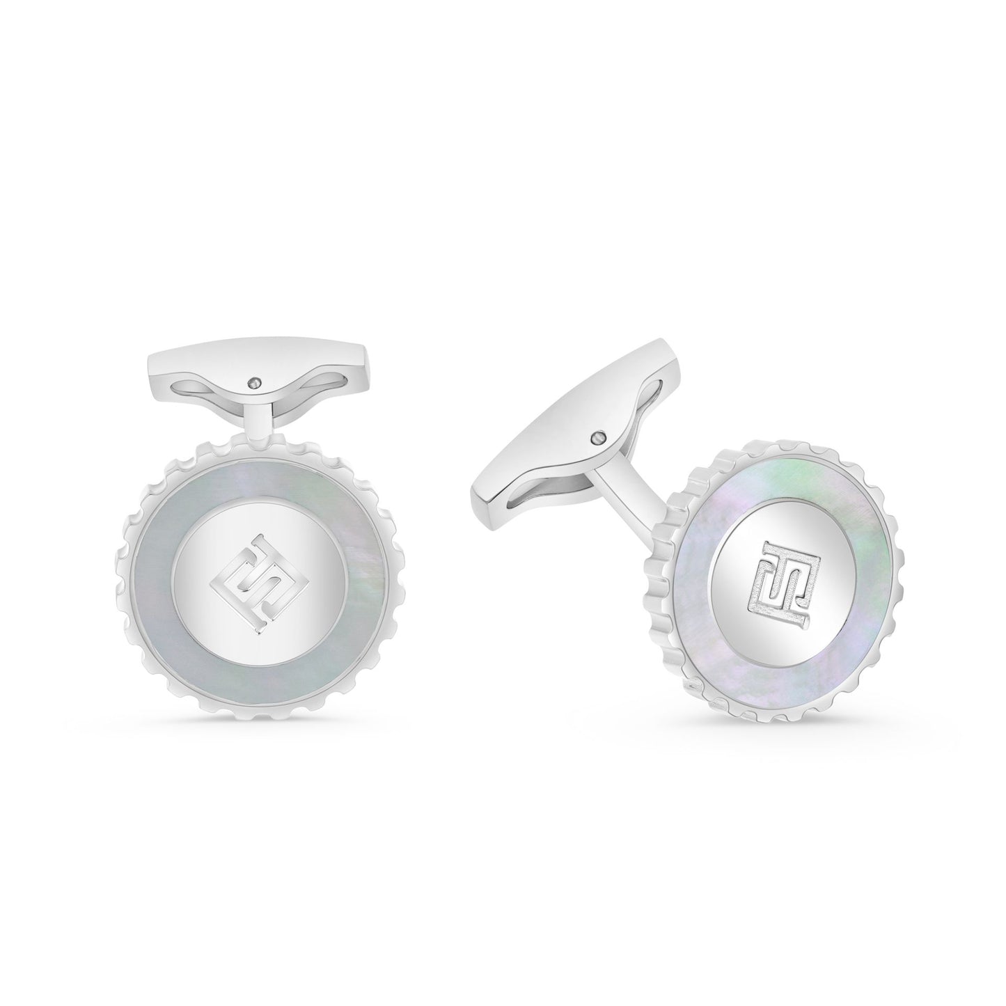 كبك ستانلس ستيل لون فضي و احجار صدف ابيض عيار L316