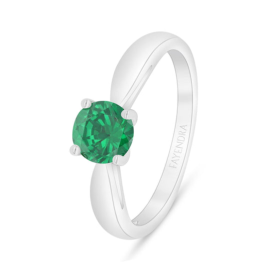 Sterling Silver 925 Ring Rhodium Plated Embedded With Emerald Zircon