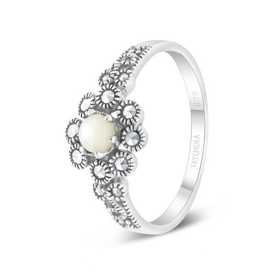 خاتم من الفضة الخالصة عيار 925 مرصع احجار صدف ابيض طبيعي و ماركسايت