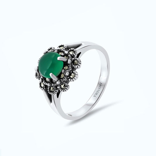 Sterling Silver 925 Ring Embedded With Natural Green Agate And Marcasite Stones