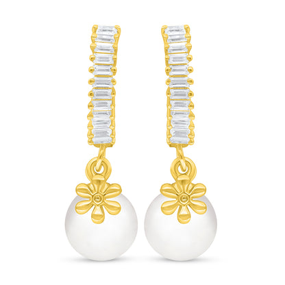 اقراط من الفضة الخالصة عيار 925 مطلية ذهبي مرصعة لولو ابيض طبيعي و فص ابيض