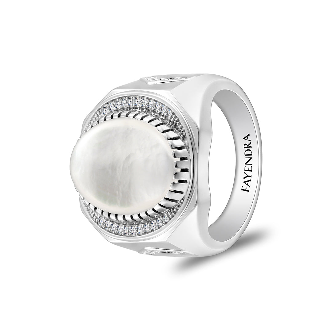 خاتم رجالي من الفضة الخالصة عيار 925 مطلي روديوم مرصع احجار صدف ابيض كابشون و فص ابيض