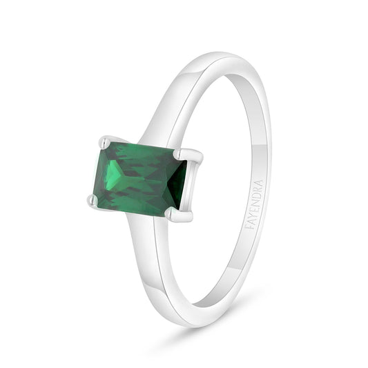Sterling Silver 925 Ring Rhodium Plated Embedded With Emerald Zircon